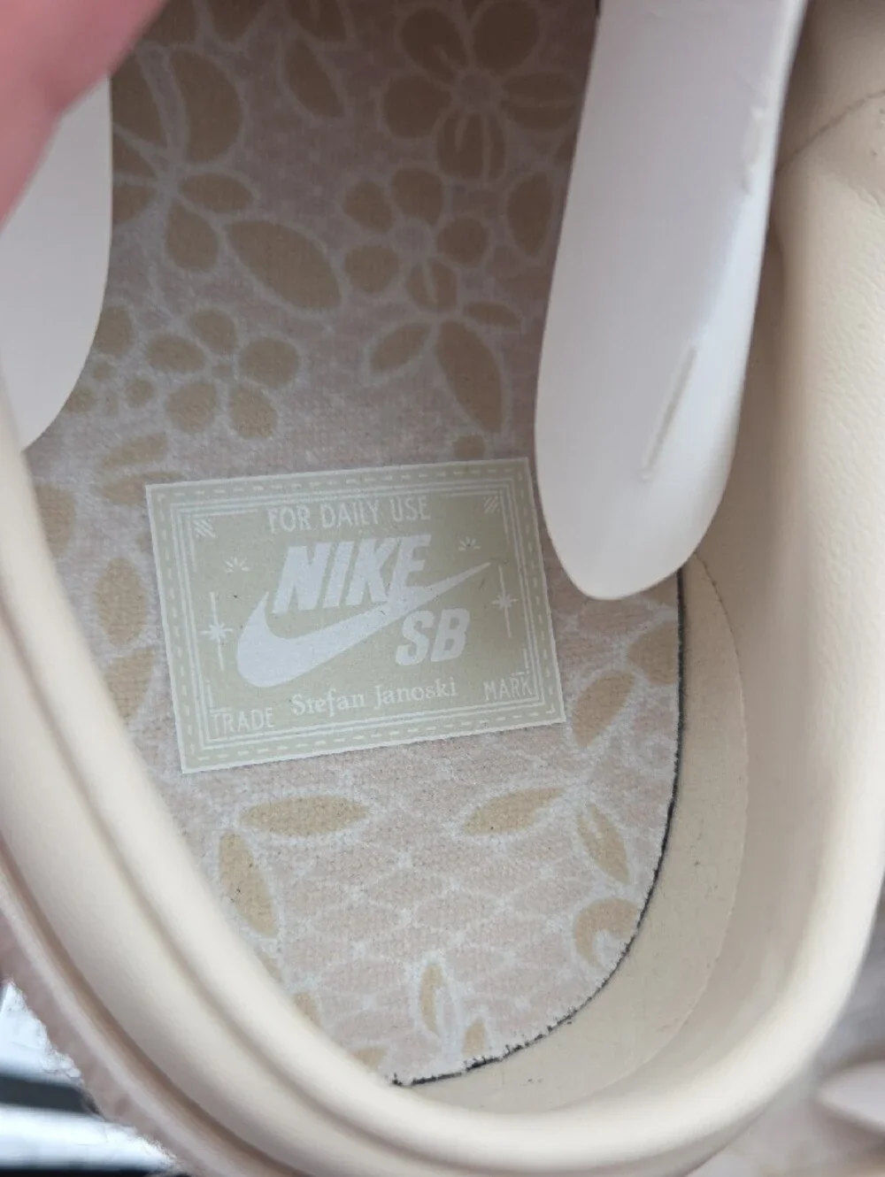 Nike SB Zoom Janoski OG+ SE Pony Hair Pearl White Summit Men's 10.5